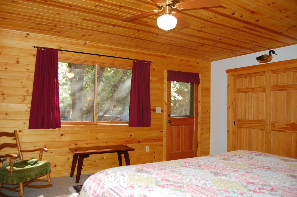 9N Fox Hollow Wawona Exterior photo