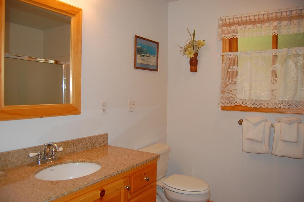 9N Fox Hollow Wawona Exterior photo
