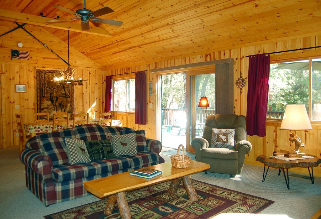 9N Fox Hollow Wawona Exterior photo