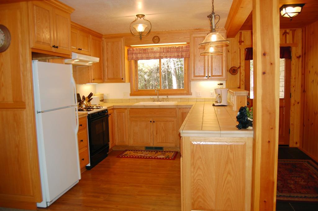 9N Fox Hollow Wawona Exterior photo